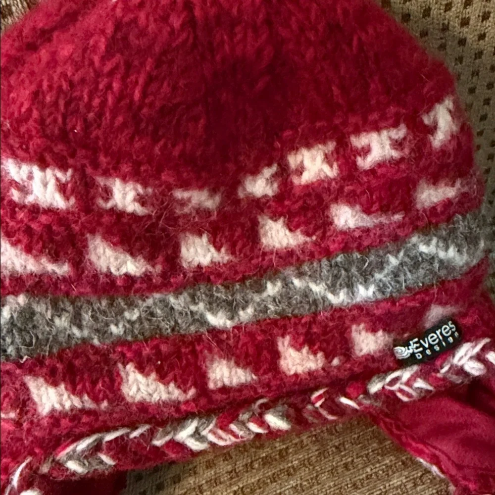 Everest Designs Kids Red Knit Earflap Hat with Grey Accent